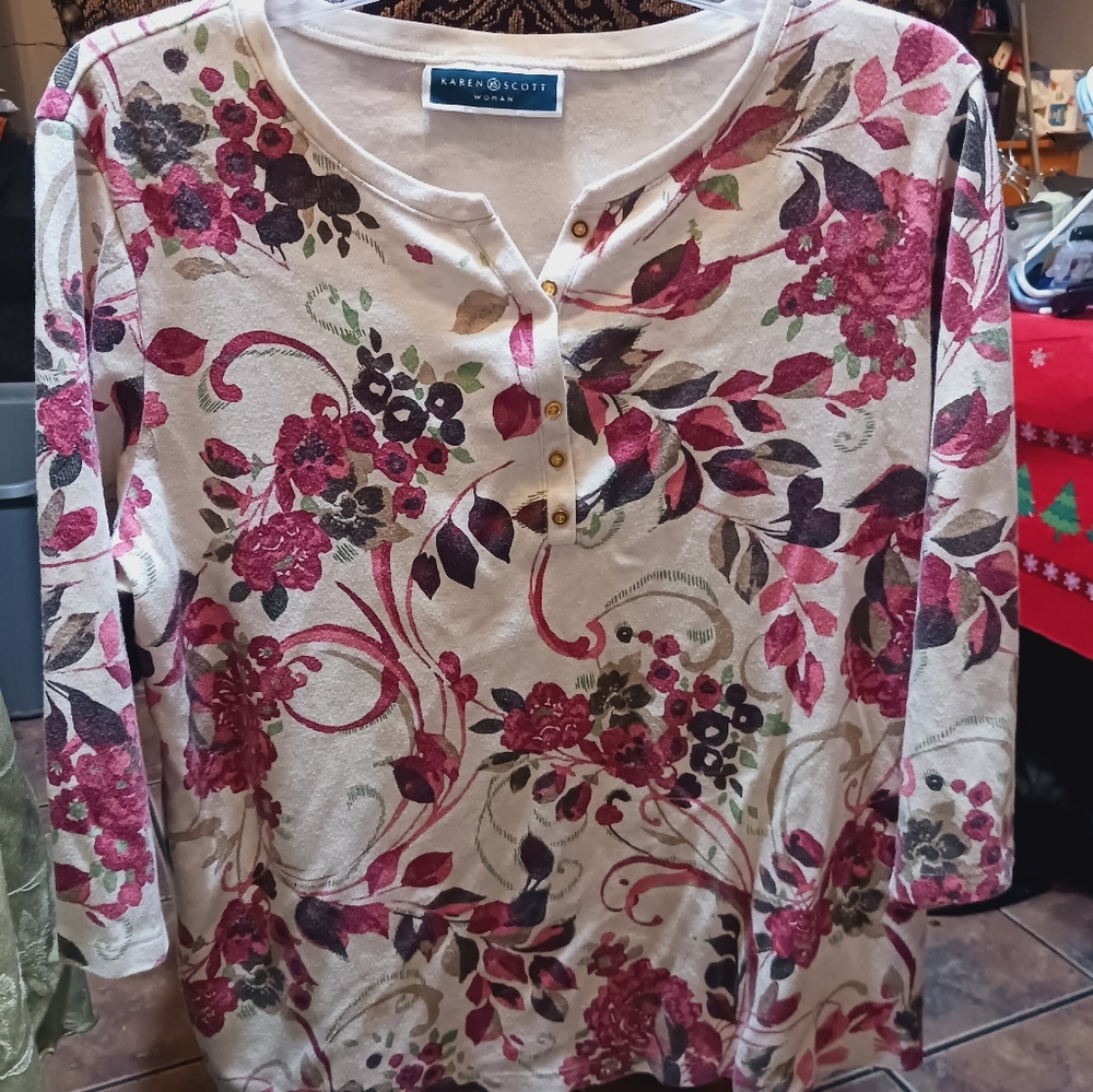 Karen Scott Woman's XL Blouse
